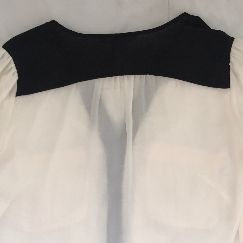 H&M blouse - Picture 3 of 4
